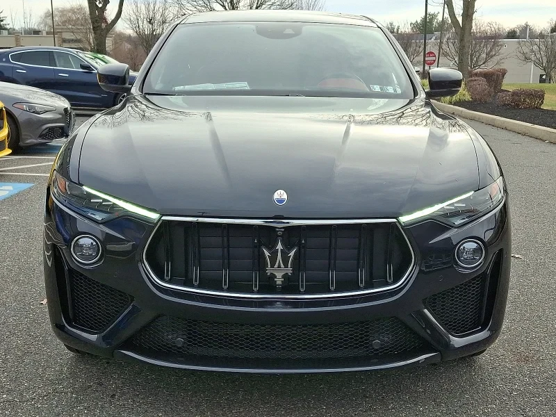 2019 Maserati Levante - Image 2 of 10