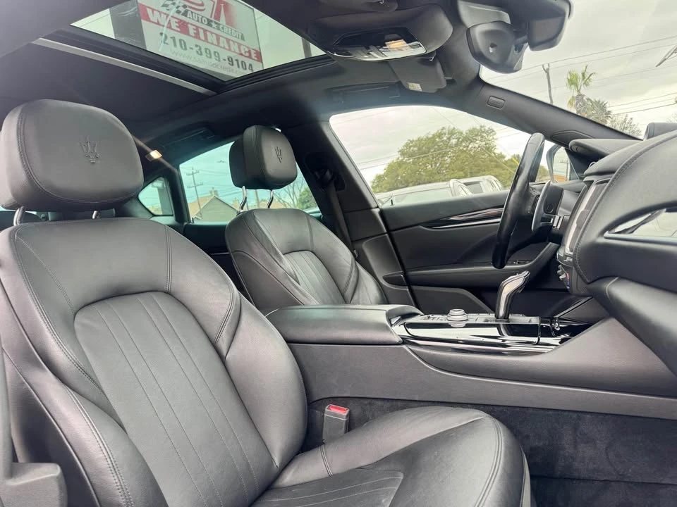 2019 Maserati Levante - Image 8 of 15
