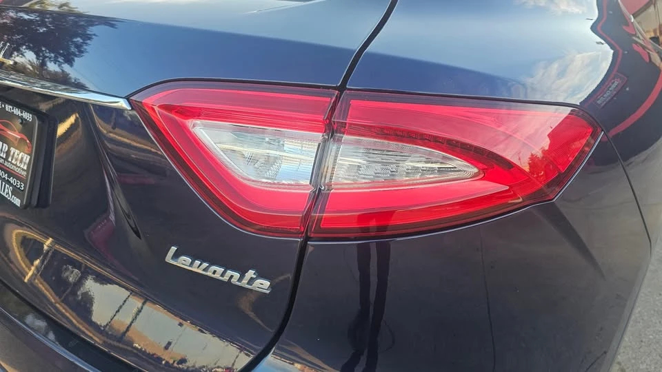 2019 Maserati Levante - Image 9 of 20