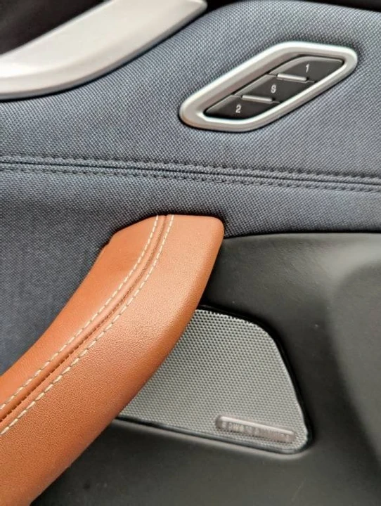 2019 Maserati Levante - Image 15 of 16