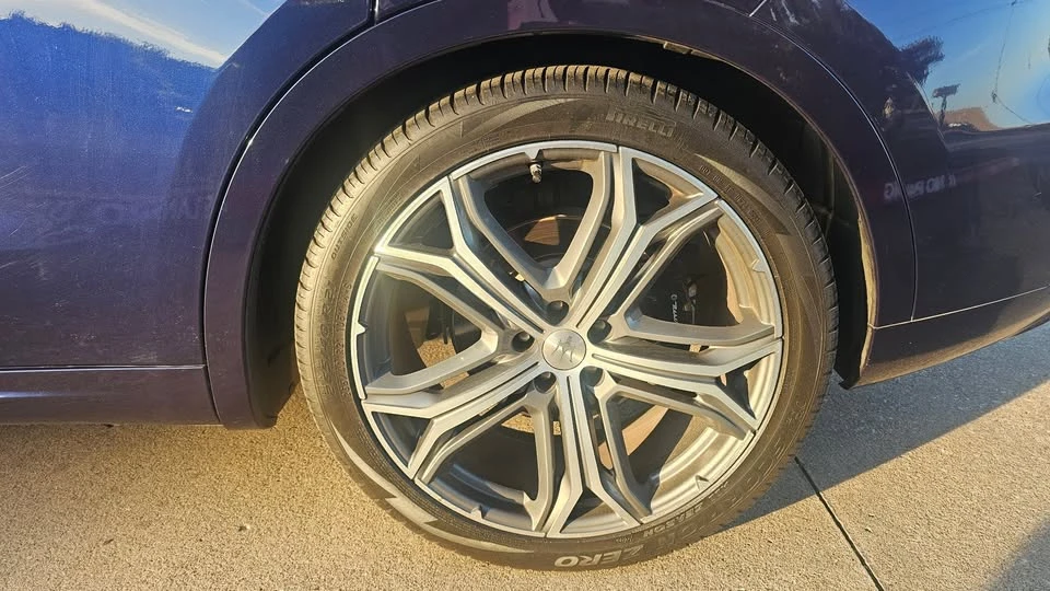 2019 Maserati Levante - Image 17 of 20