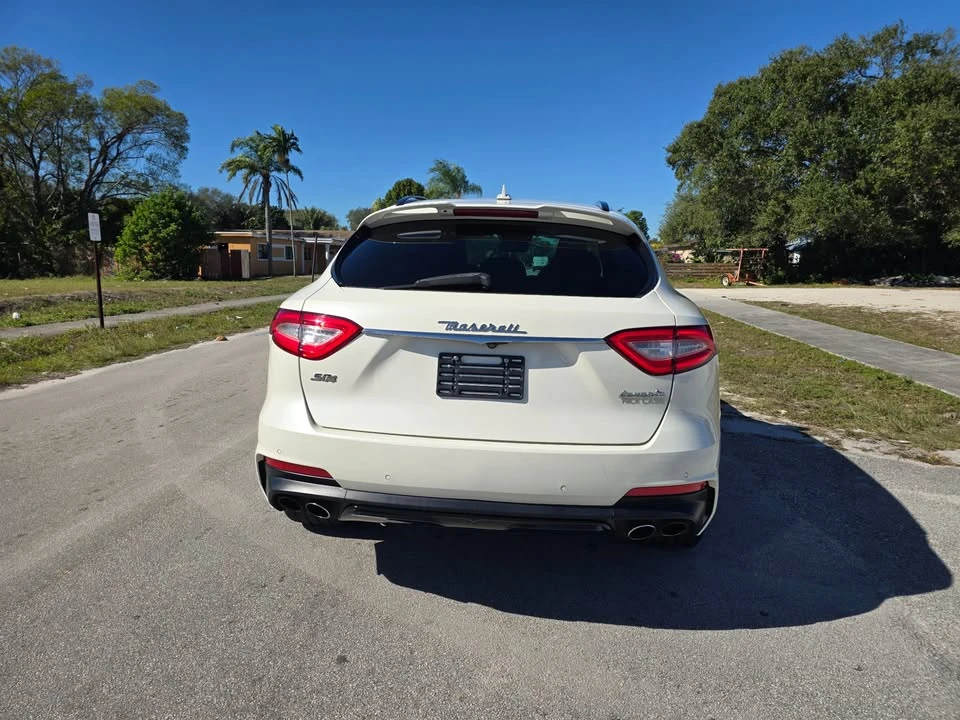 2019 Maserati Levante - Image 5 of 10