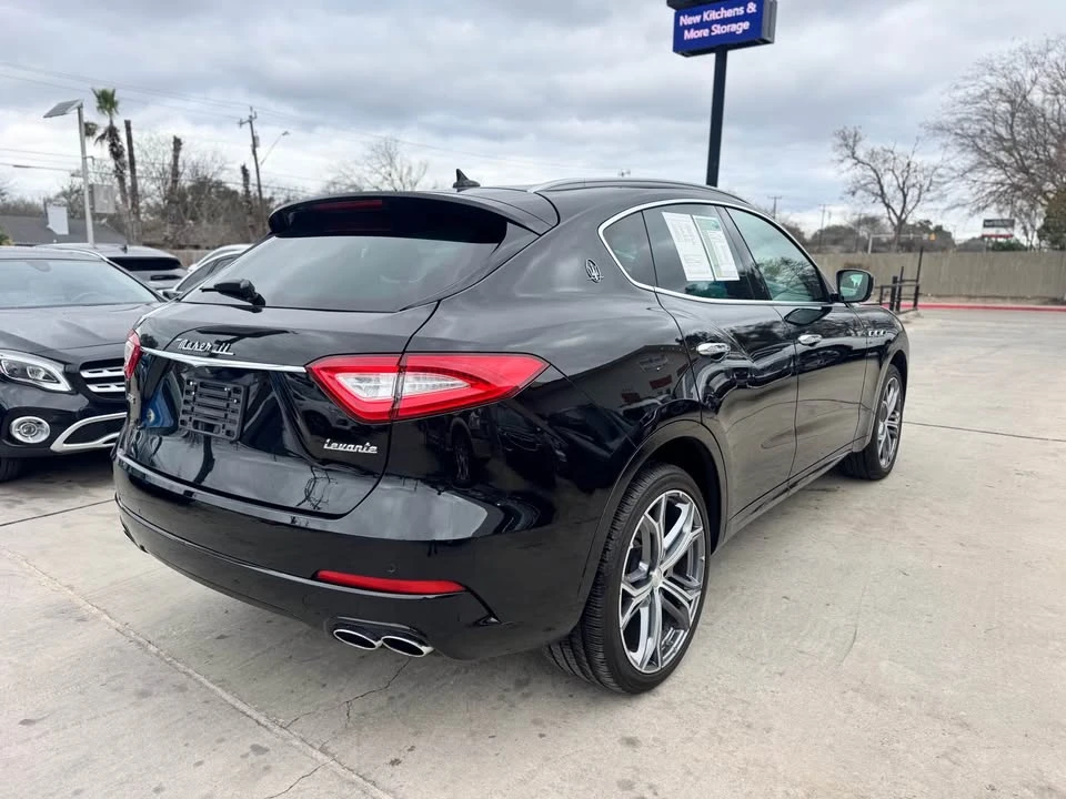 2019 Maserati Levante - Image 4 of 15