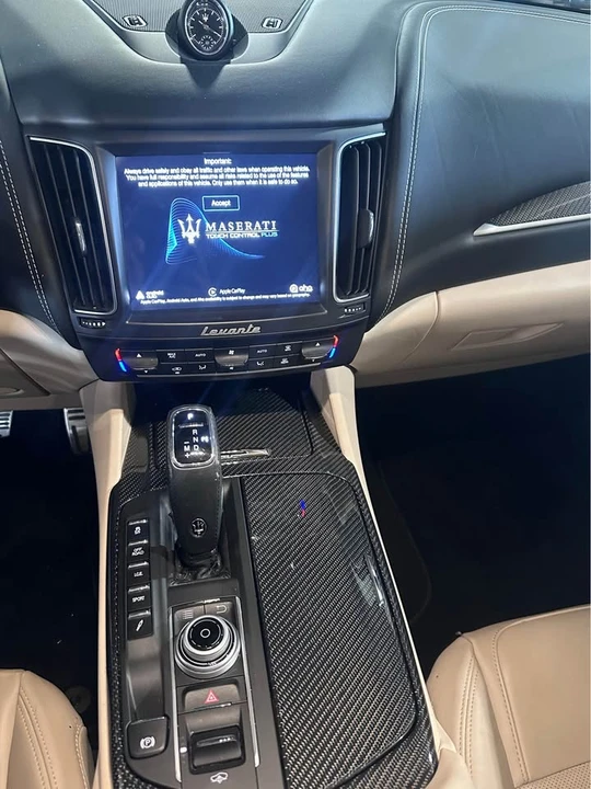 2019 Maserati Levante - Image 9 of 10