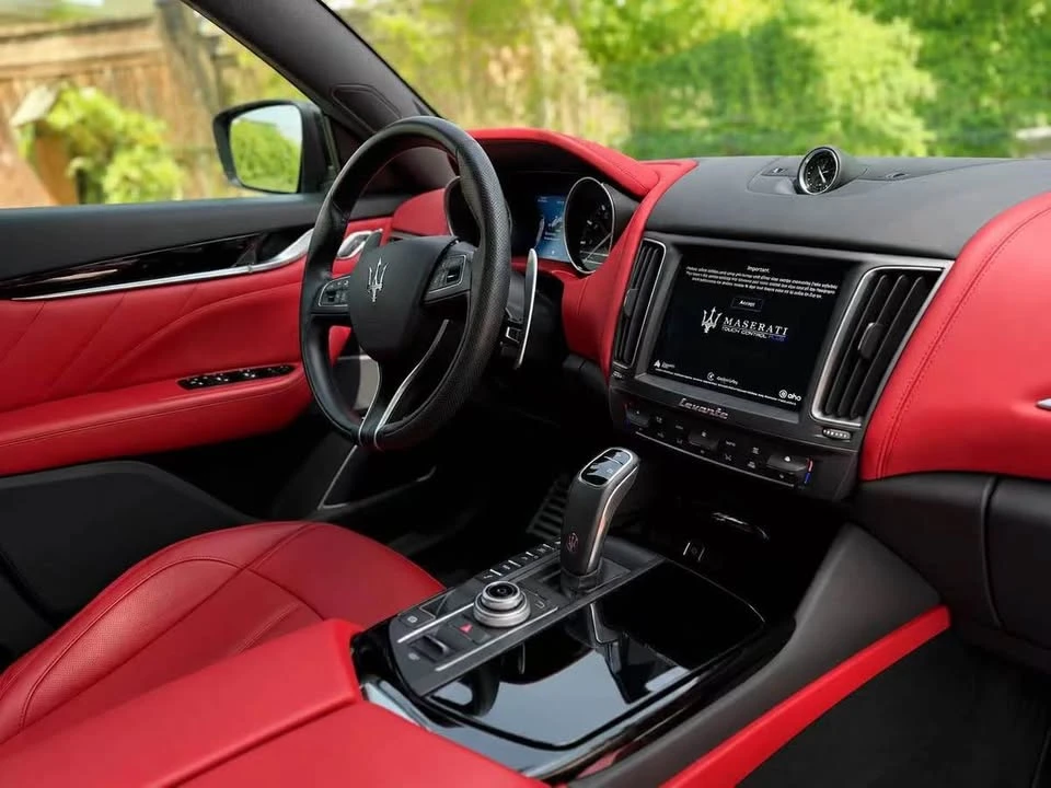 2019 Maserati Levante - Image 3 of 4