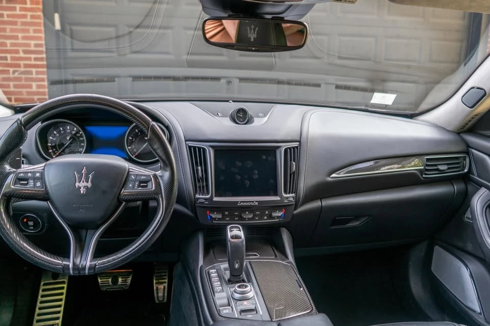 2019 Maserati Levante GTS - Image 5 of 8
