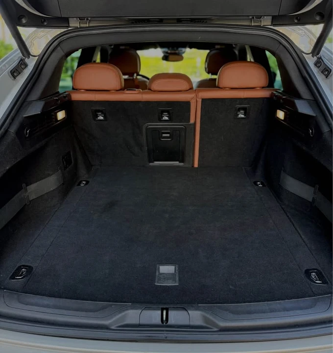 2019 Maserati Levante - Image 14 of 19