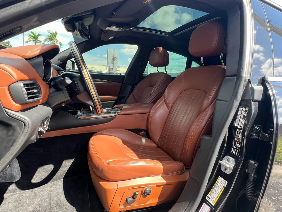 2019 Maserati Levante - Image 13 of 27