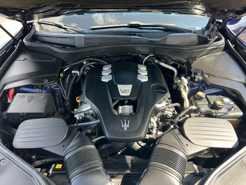 2019 Maserati Levante - Image 12 of 21