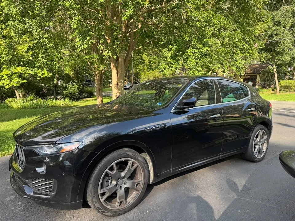 2019 Maserati Levante - Image 2 of 13