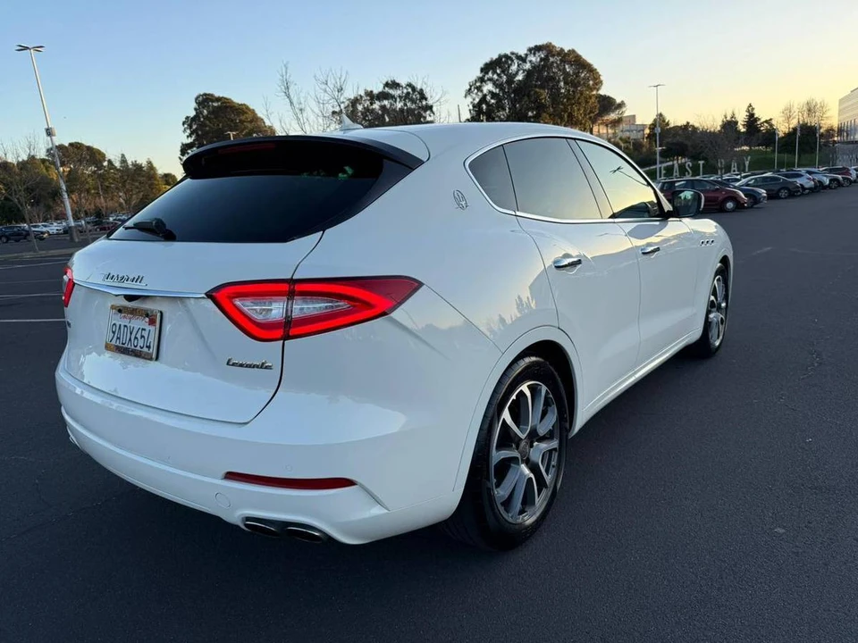 2019 Maserati Levante - Image 6 of 15