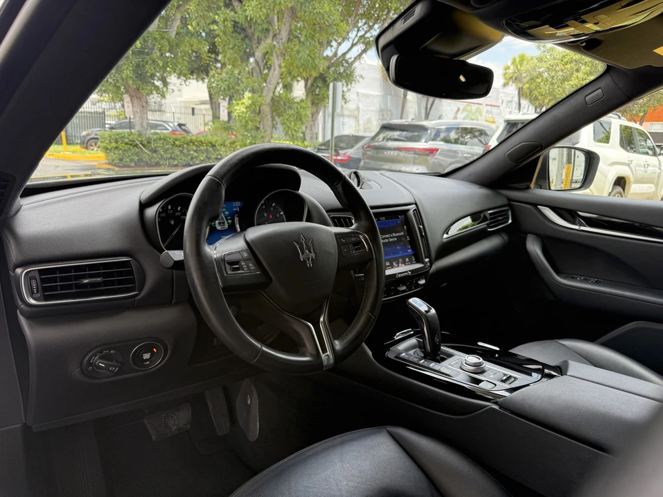 2019 Maserati Levante - Image 10 of 20