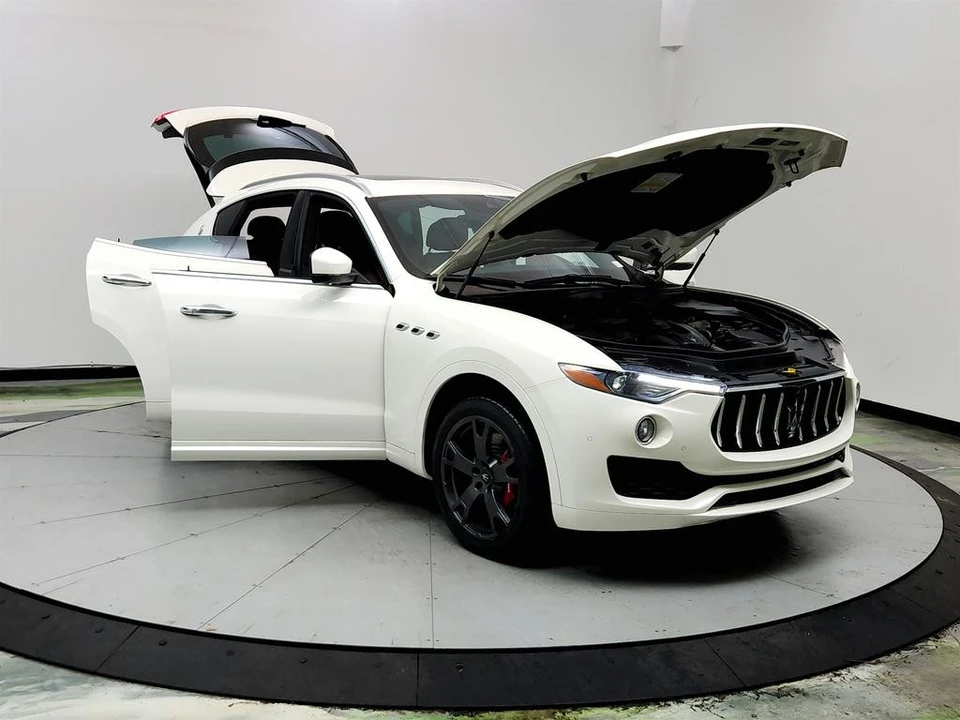 2019 Maserati Levante - Image 10 of 31