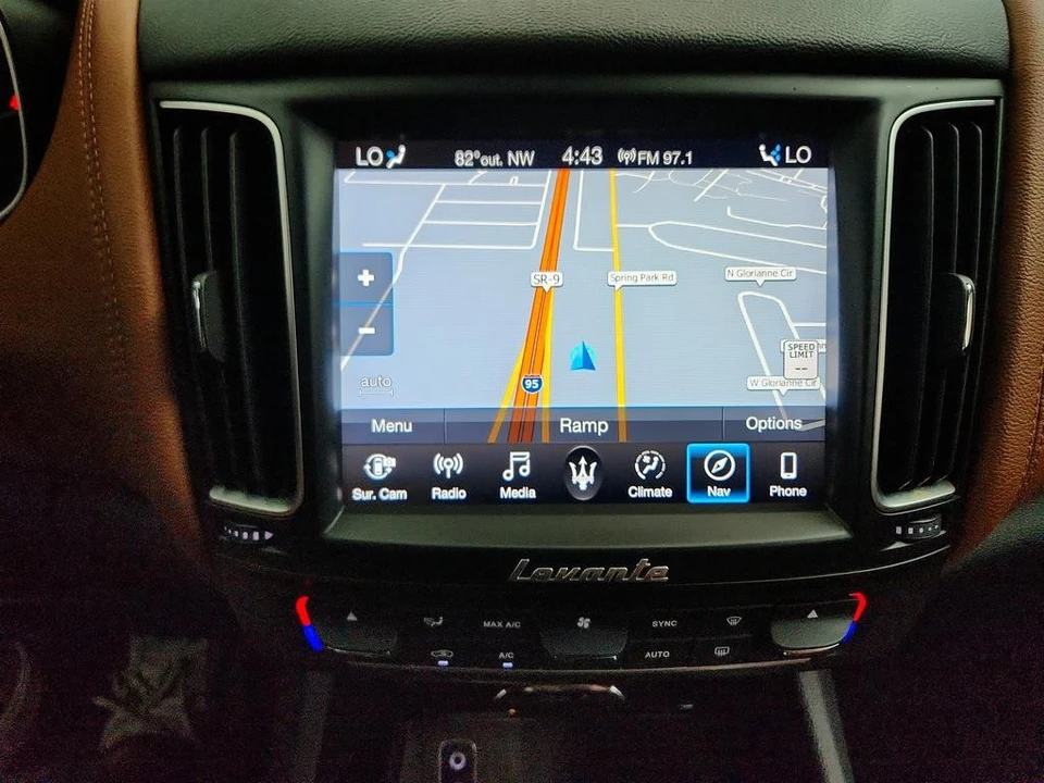 2019 Maserati Levante - Image 22 of 31