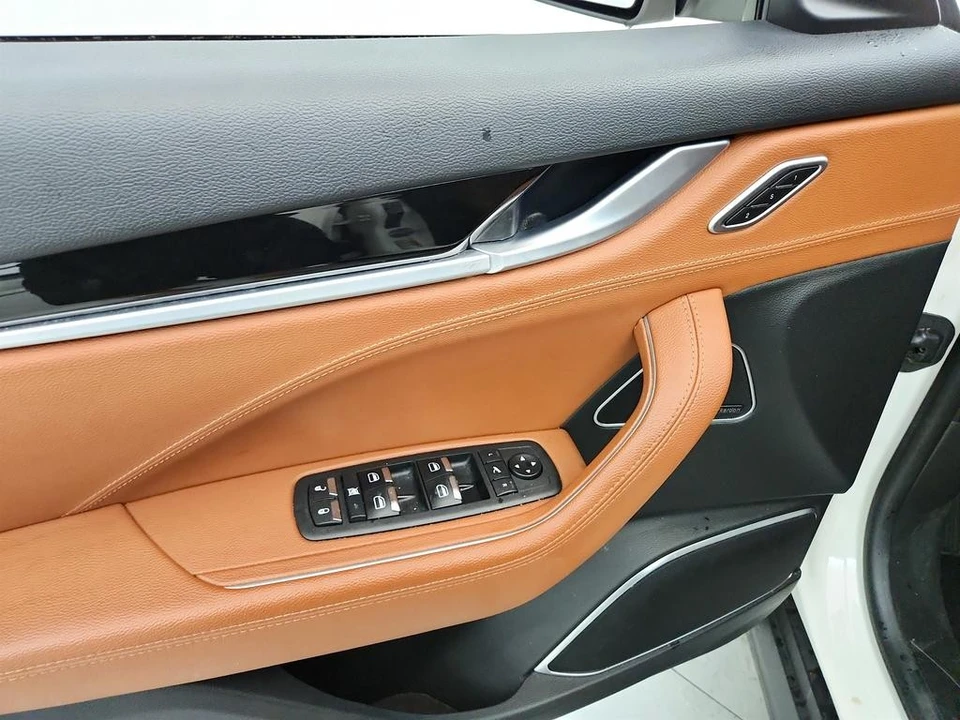 2019 Maserati Levante - Image 23 of 31
