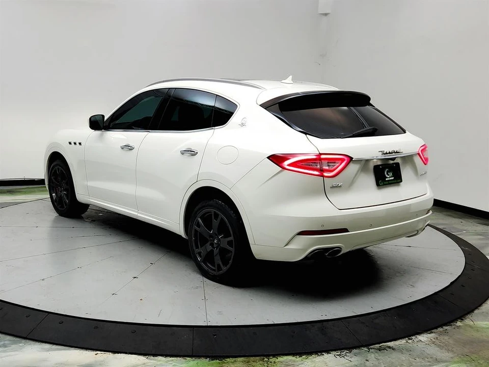 2019 Maserati Levante - Image 7 of 31