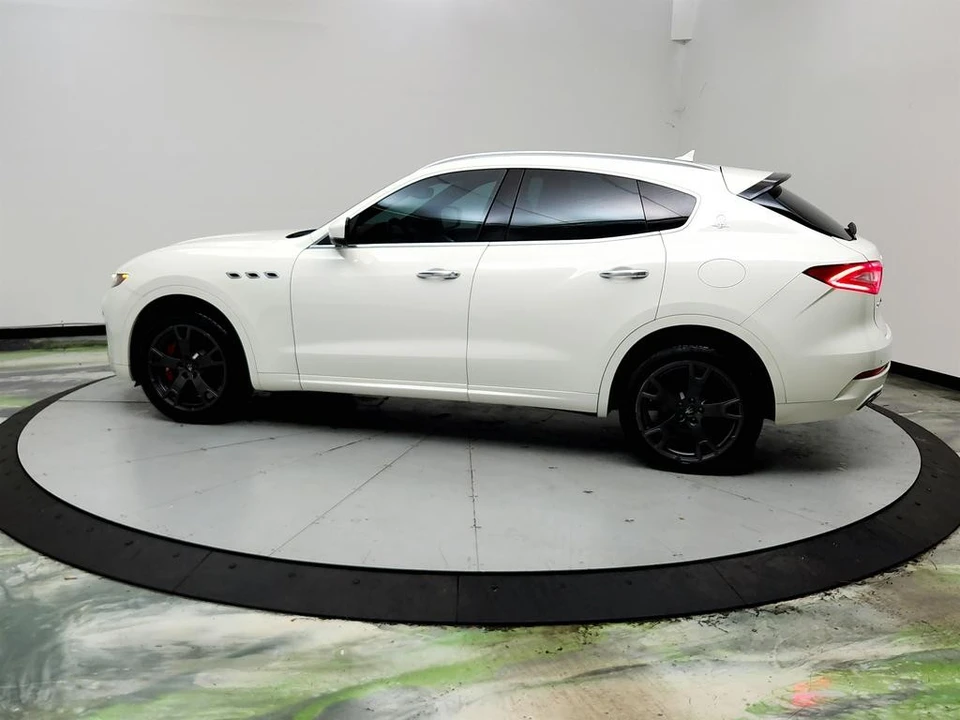 2019 Maserati Levante - Image 8 of 31