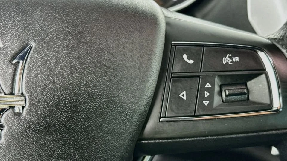 2019 Maserati Levante - Image 8 of 14
