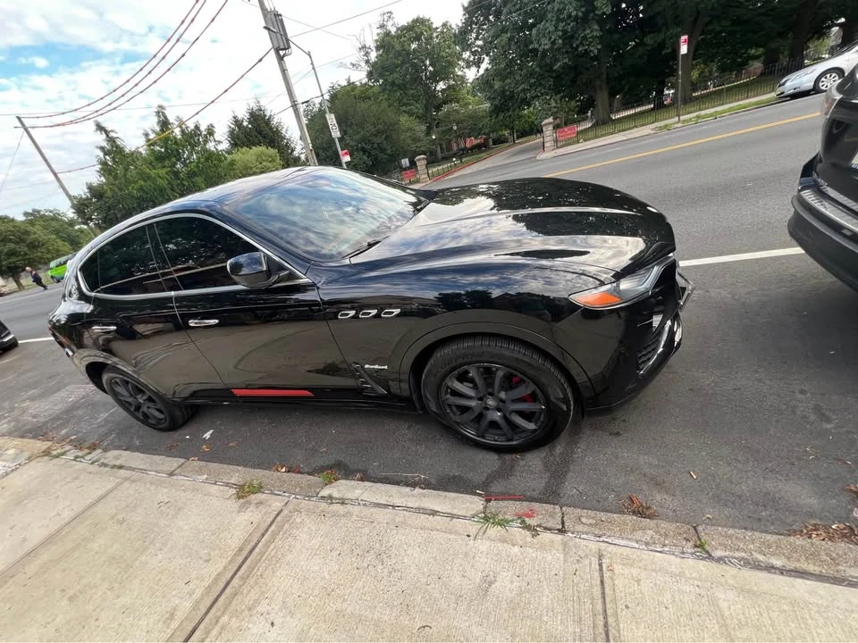 2019 Maserati Levante - Image 2 of 4