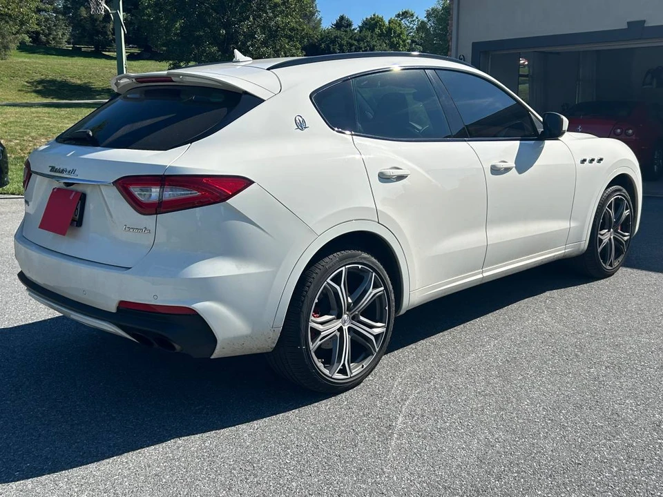 2019 Maserati Levante GTS - Image 5 of 14