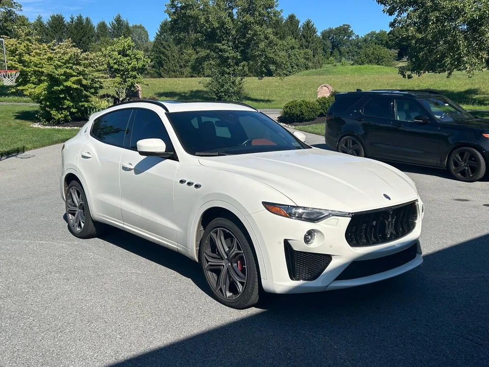 2019 Maserati Levante GTS - Image 3 of 14