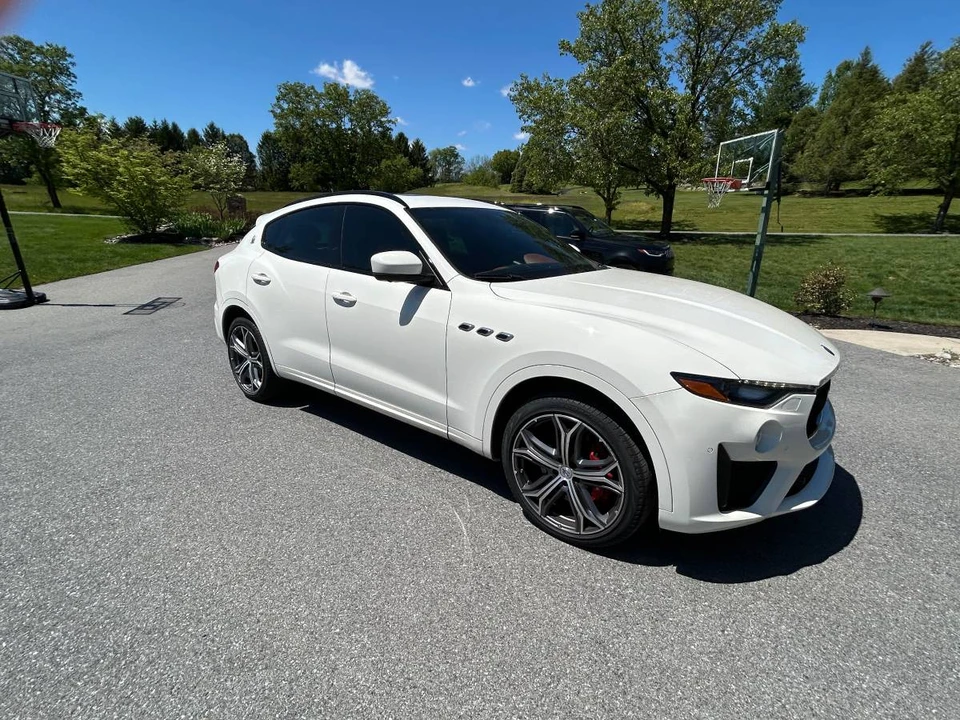 2019 Maserati Levante GTS - Image 13 of 14
