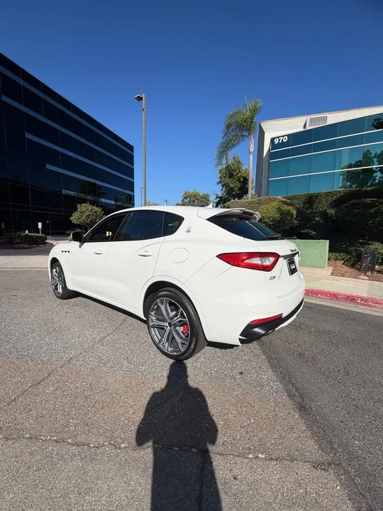 2019 Maserati Levante GTS - Image 3 of 10