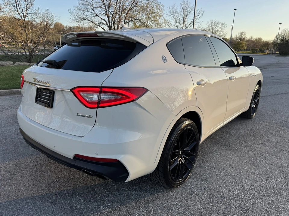 2019 Maserati Levante GTS - Image 13 of 21
