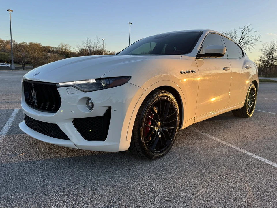 2019 Maserati Levante GTS - Image 6 of 21
