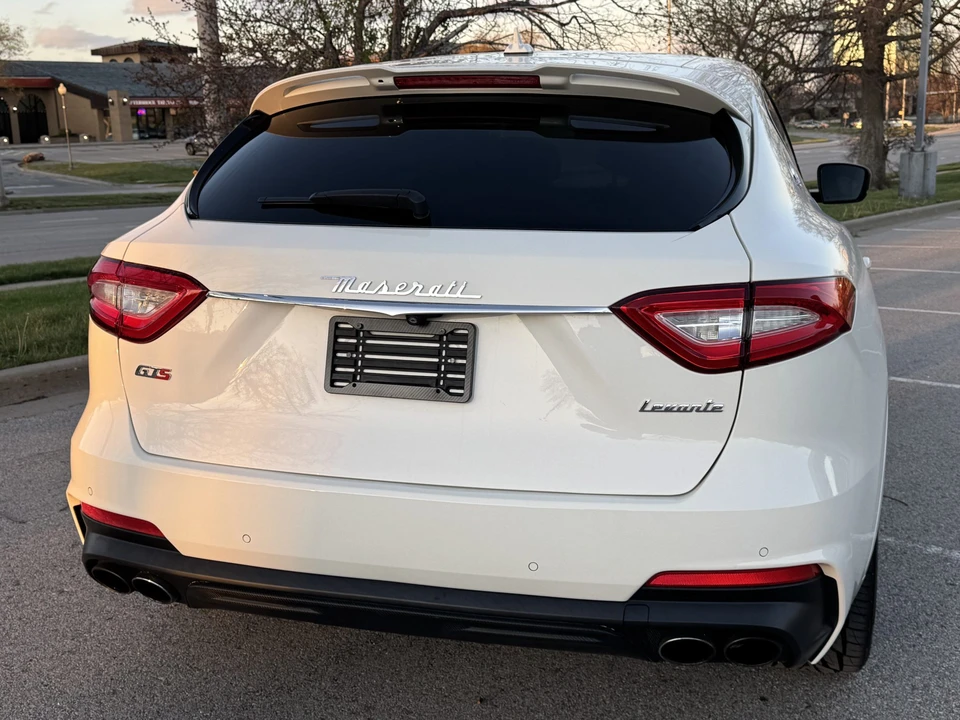 2019 Maserati Levante GTS - Image 11 of 21