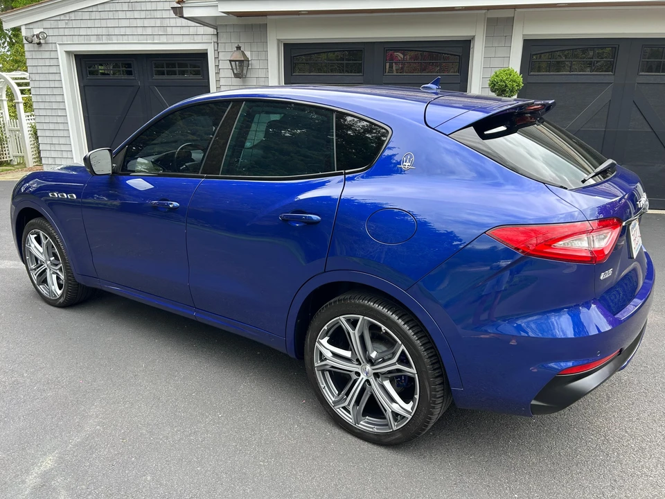 2019 Maserati Levante GTS - Image 10 of 31