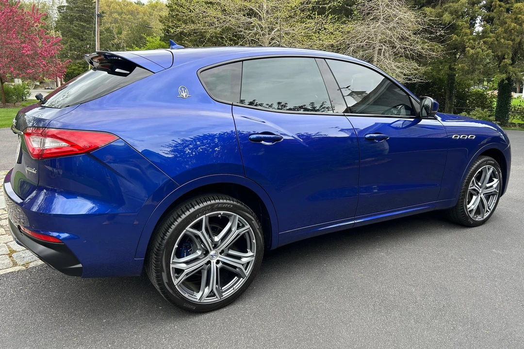 2019 Maserati Levante GTS - Image 4 of 31
