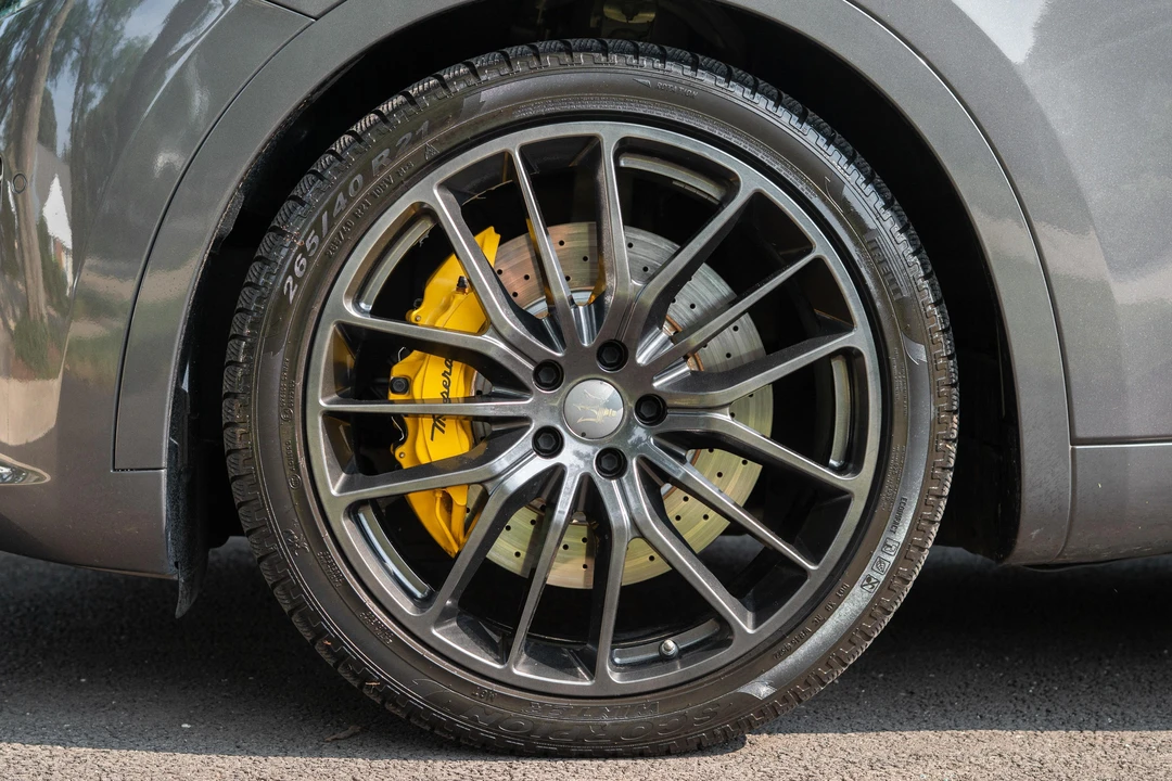 2019 Maserati Levante GTS - Image 28 of 31