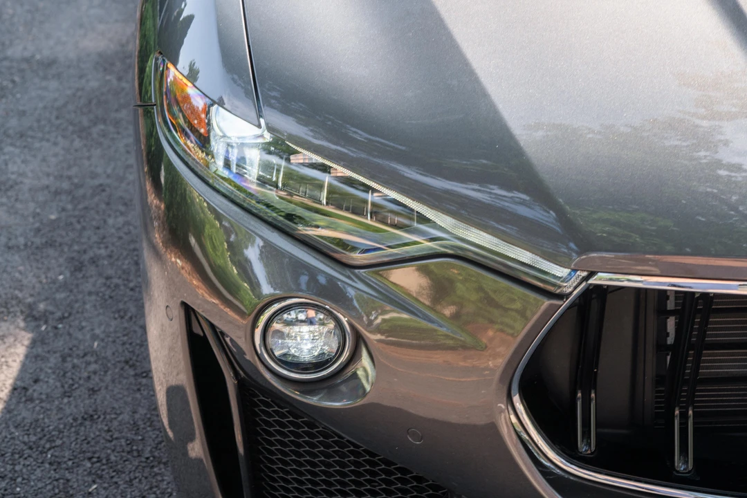 2019 Maserati Levante GTS - Image 9 of 31