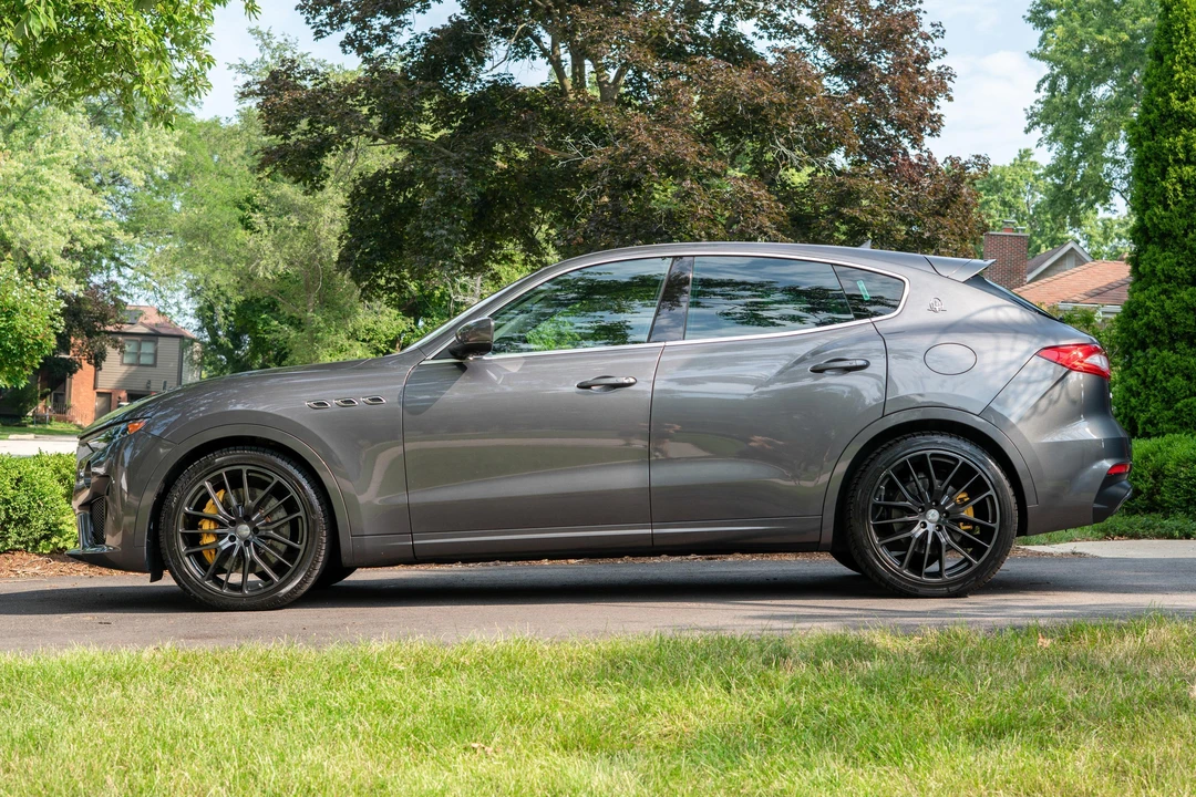 2019 Maserati Levante GTS - Image 3 of 31