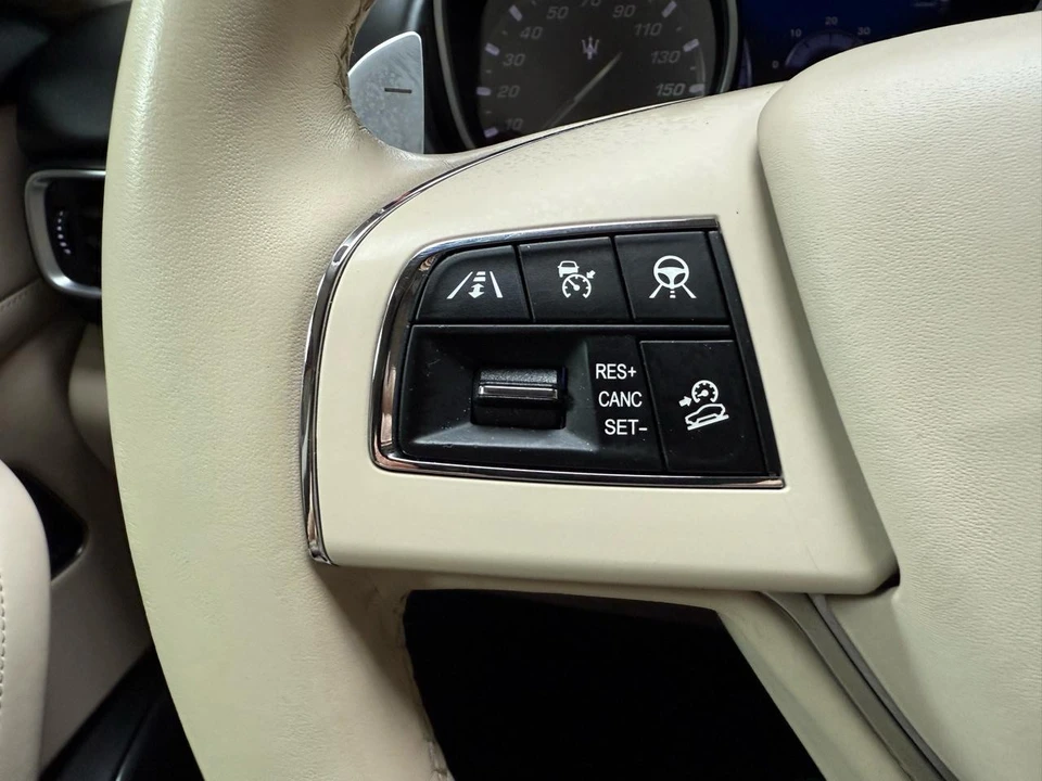2019 Maserati Levante - Image 15 of 21