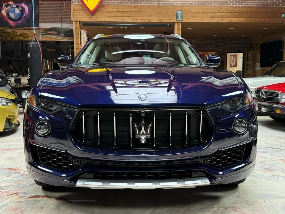 2019 Maserati Levante - Image 2 of 21