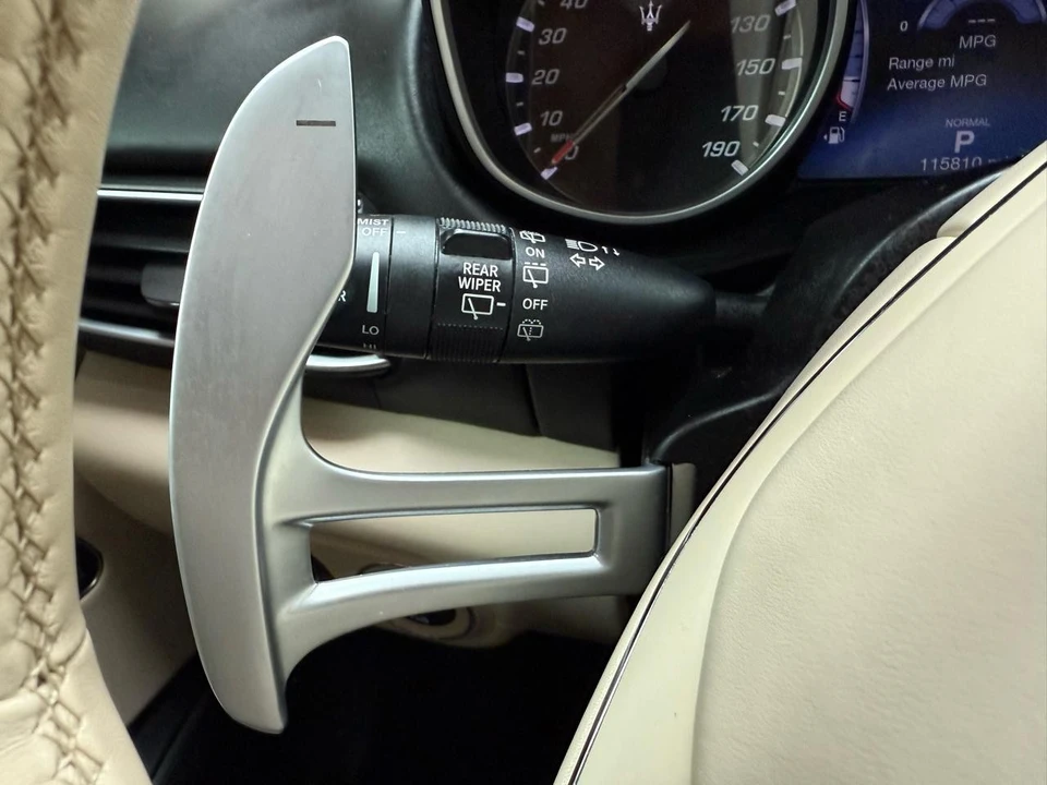 2019 Maserati Levante - Image 17 of 21