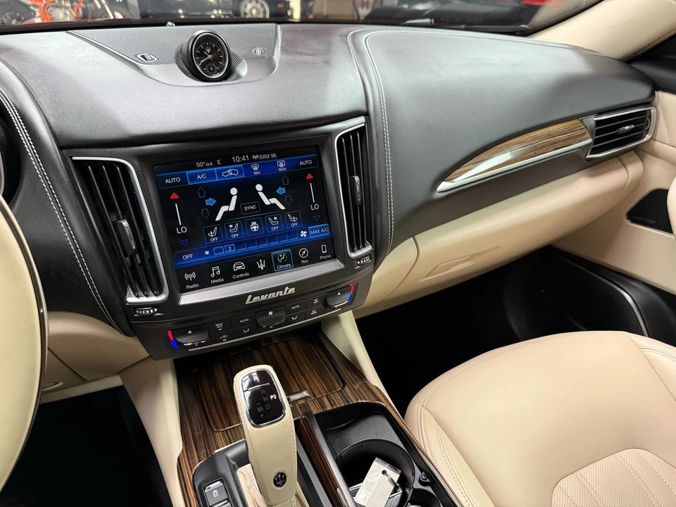2019 Maserati Levante - Image 18 of 21