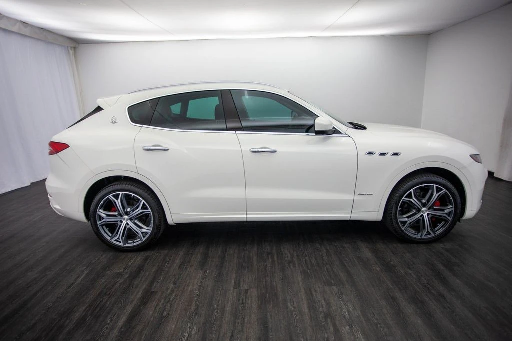 2019 Maserati Levante - Image 6 of 12