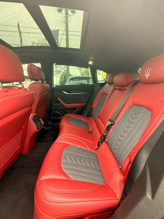 2019 Maserati Levante - Image 4 of 6
