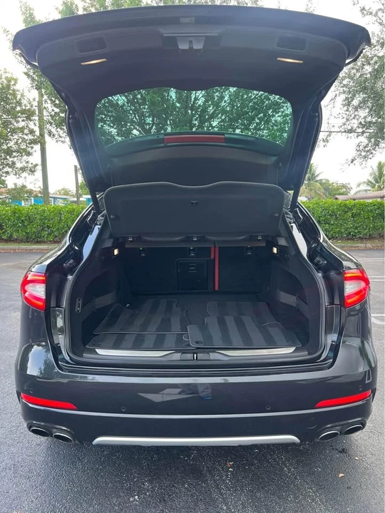 2019 Maserati Levante - Image 16 of 20