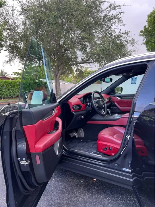2019 Maserati Levante - Image 8 of 20