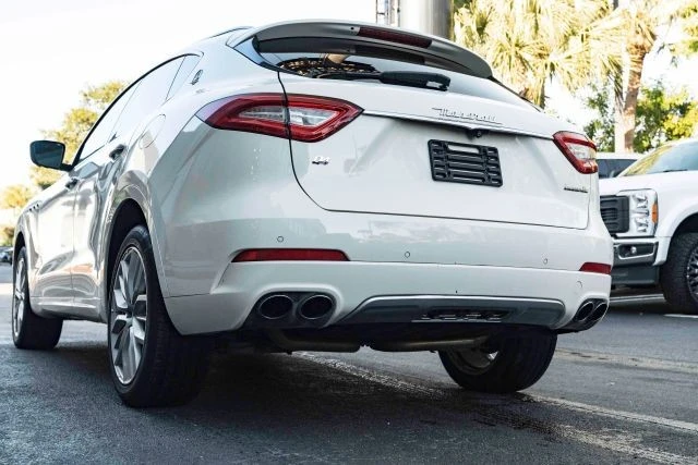 2019 Maserati Levante - Image 16 of 31