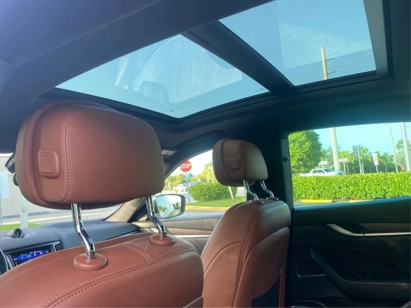 2019 Maserati Levante - Image 15 of 20