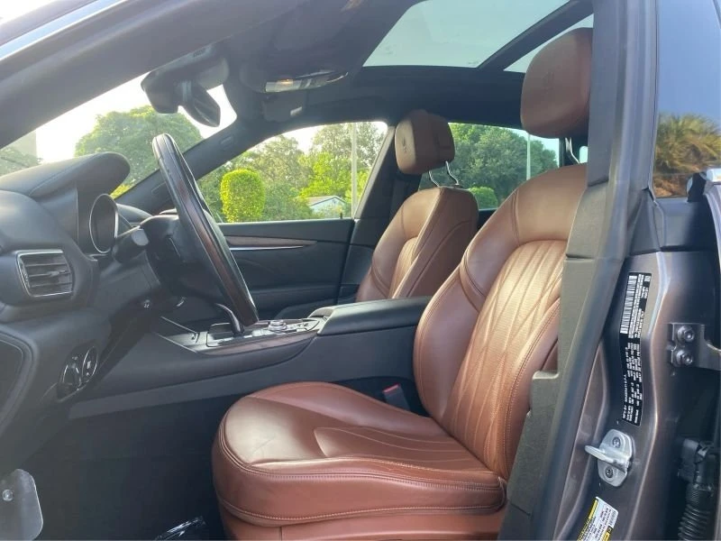 2019 Maserati Levante - Image 8 of 20