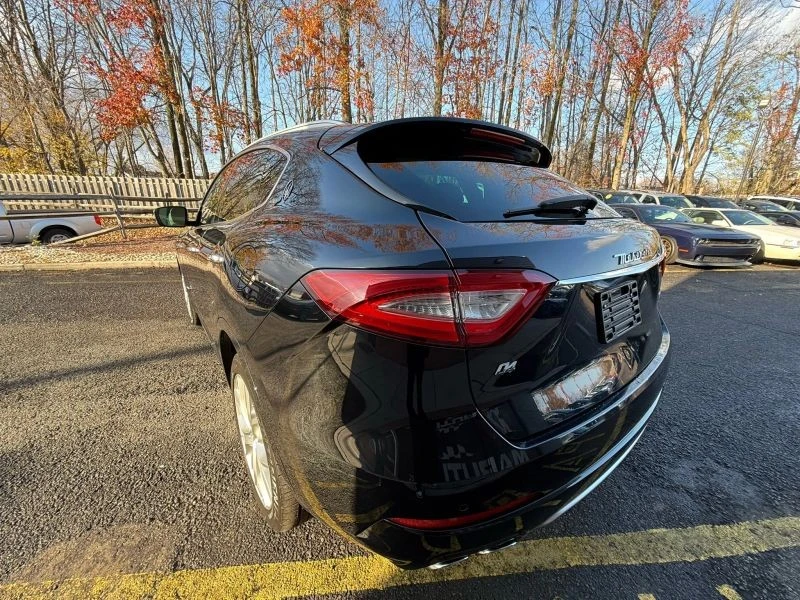 2019 Maserati Levante - Image 4 of 12