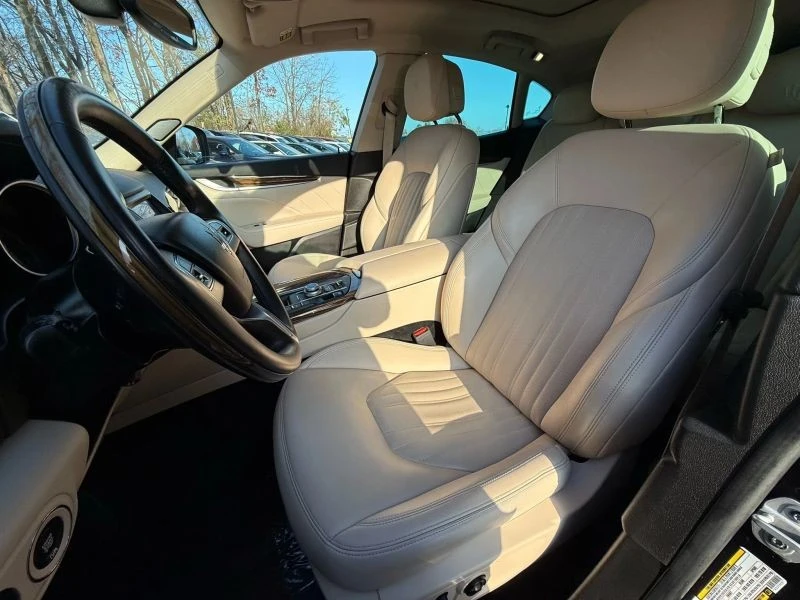 2019 Maserati Levante - Image 12 of 12