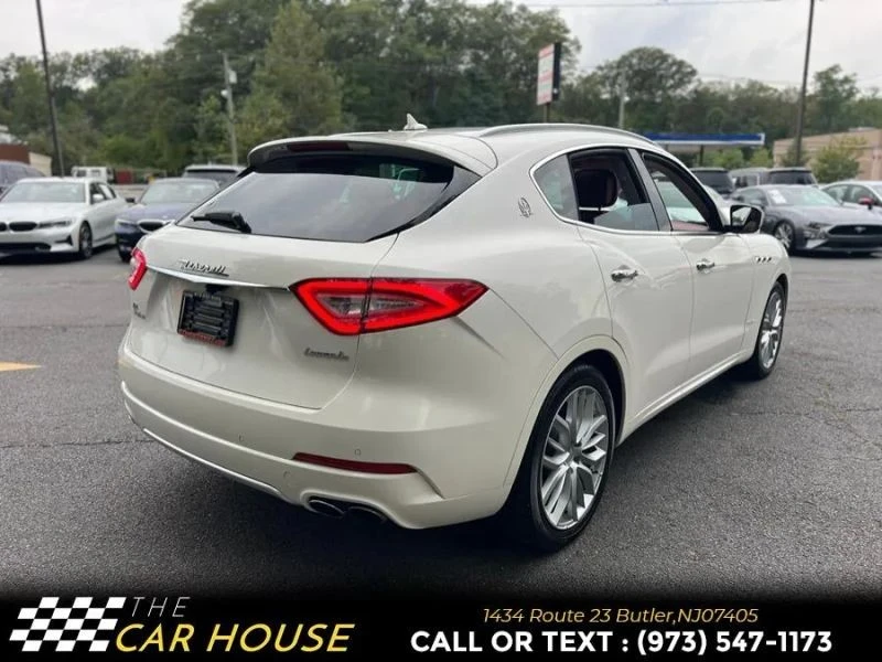 2019 Maserati Levante - Image 9 of 12