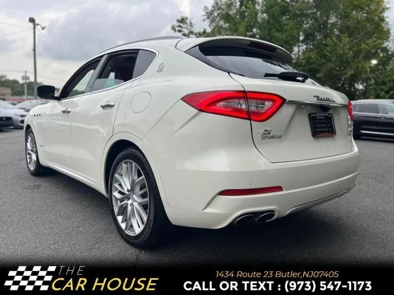 2019 Maserati Levante - Image 12 of 12